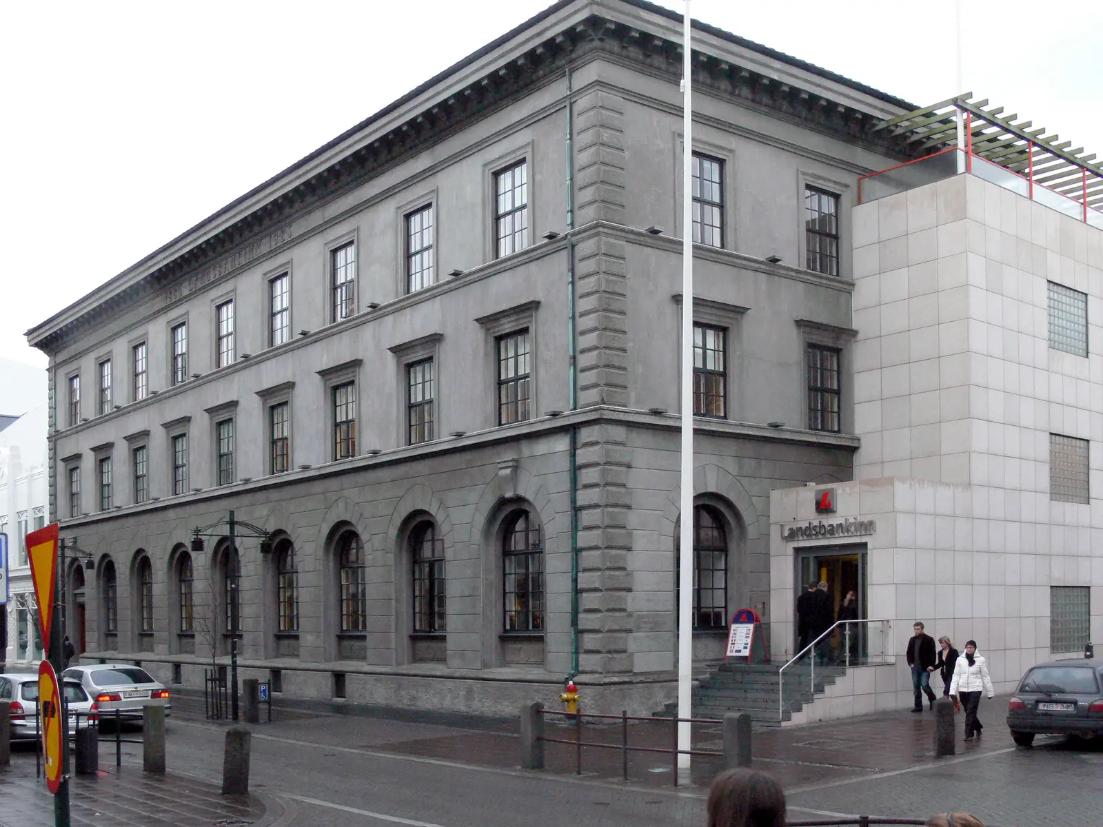 Landsbankinn på Austurstræti i Reykjavik
